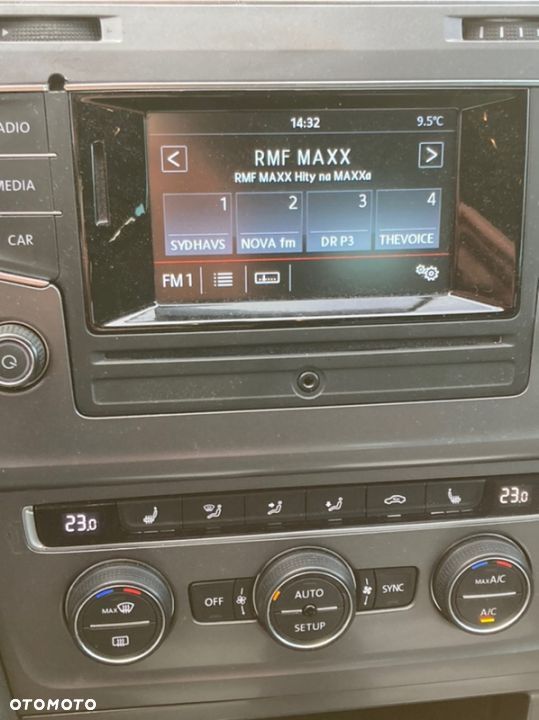 Volkswagen Golf Variant - 14