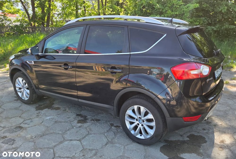 Ford Kuga 2.0 TDCi Titanium - 4