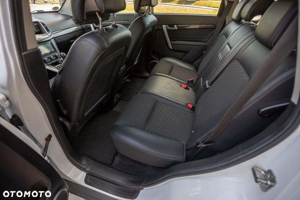 Chevrolet Captiva 2.2 2WD LT+ - 32