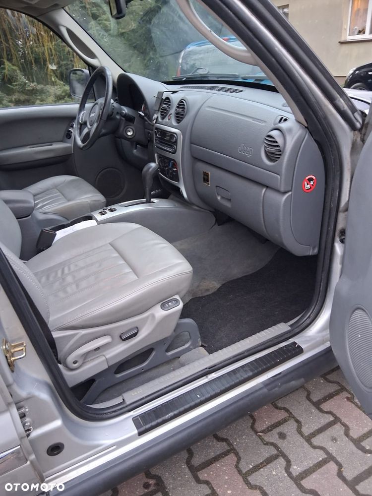 Jeep Cherokee 2.8 CRD Automatik Limited - 9