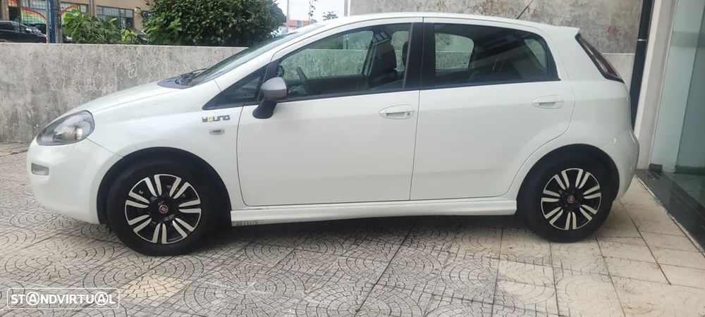 Fiat Punto 1.2 Young S&S - 4