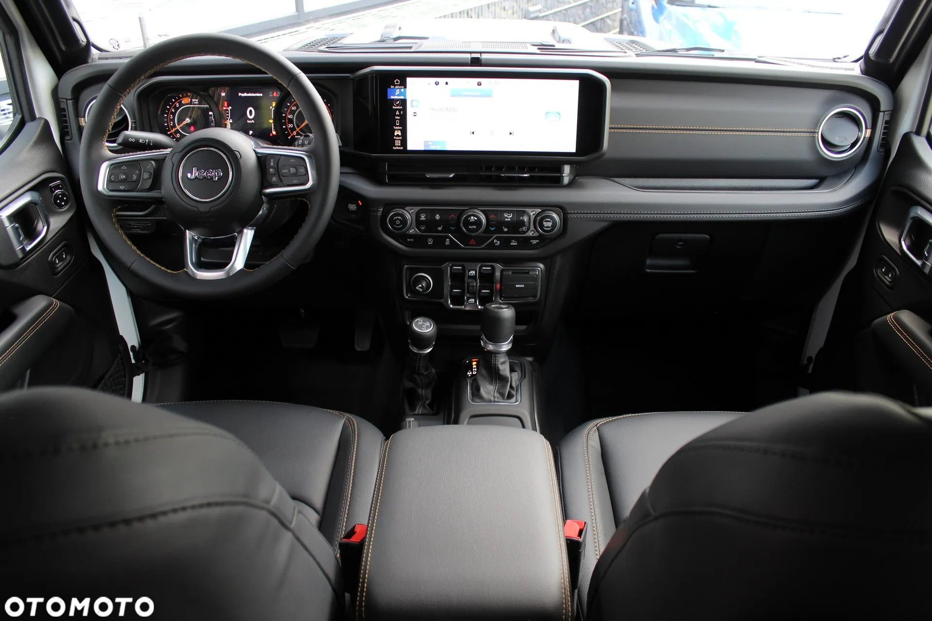 Jeep Wrangler Unlimited GME 2.0 Turbo Sahara - 10