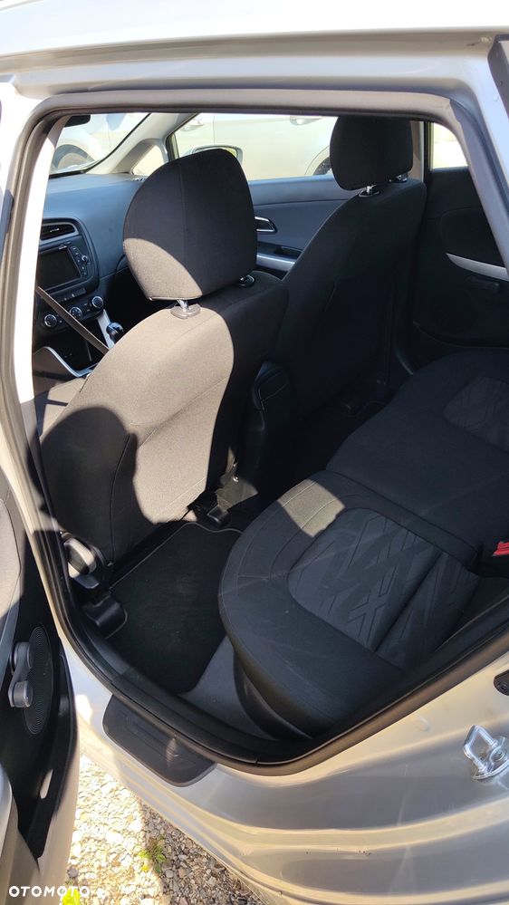 Kia Ceed 1.6 GDI Business Line - 8