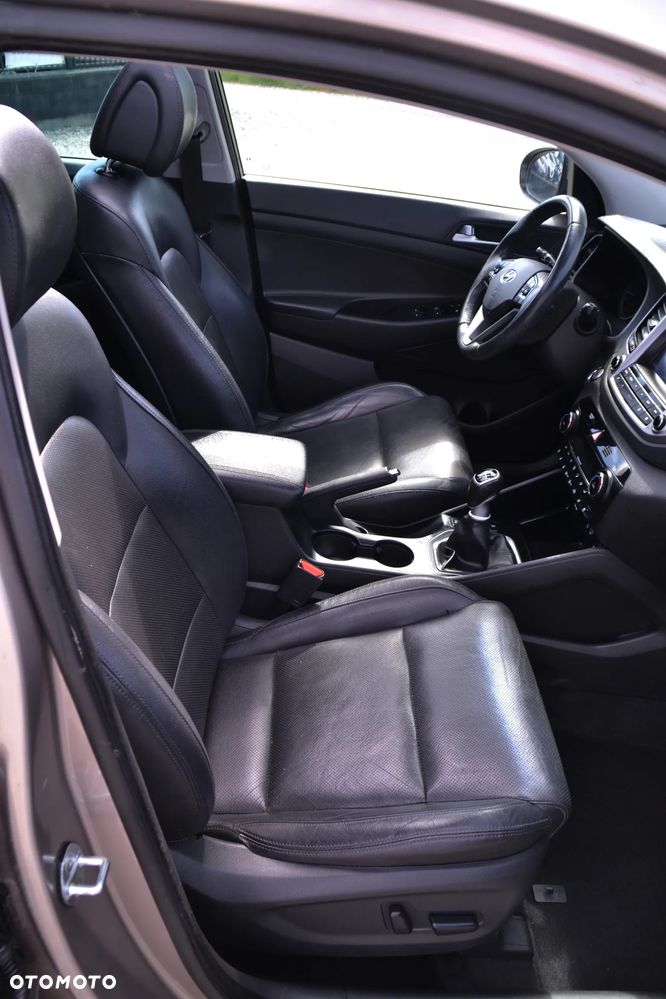 Hyundai Tucson 1.6 Turbo 2WD Passion - 33