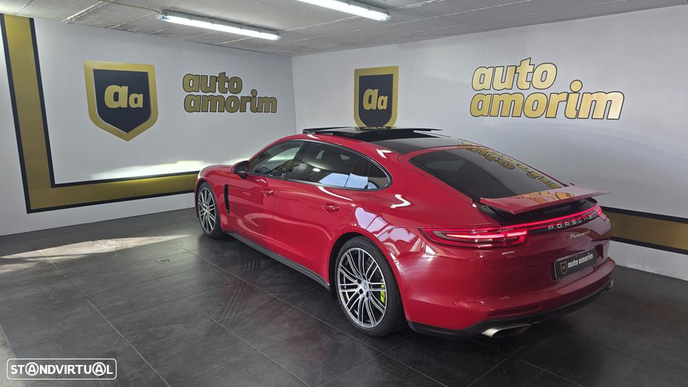 Porsche Panamera 4 E-Hybrid Executive - 12