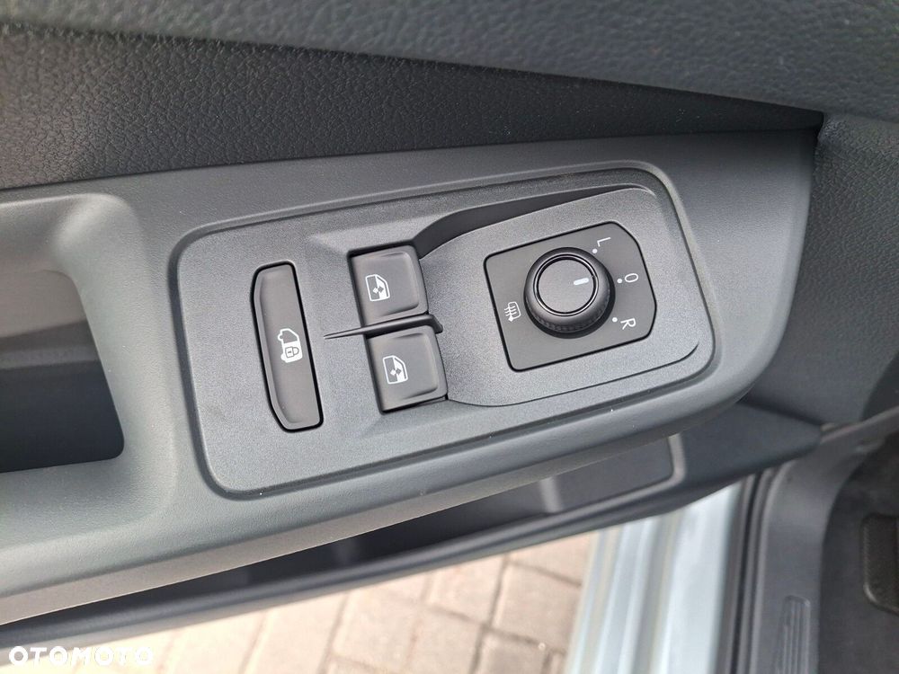 Volkswagen Caddy Cargo - 12