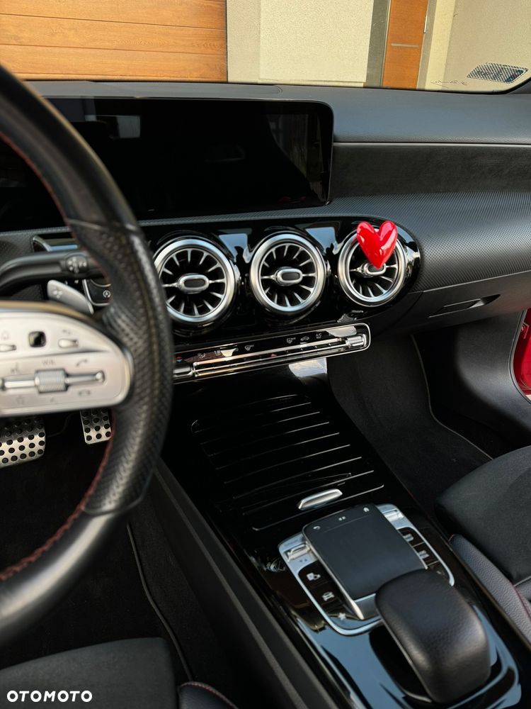 Mercedes-Benz Klasa A 180 Progressive 7G-DCT - 16