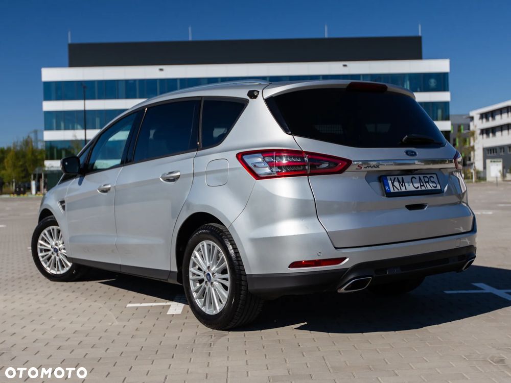 Ford S-Max - 18