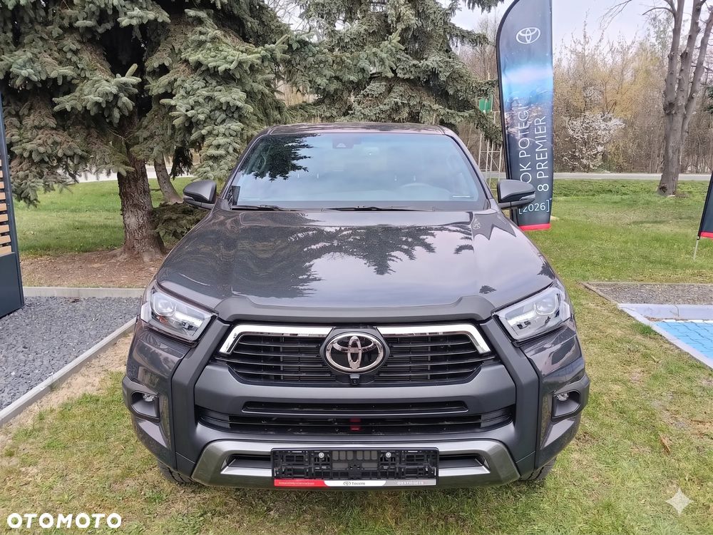 Toyota Hilux 2.8 D-4D mHEV Double Cab Invincible 4x4 - 2