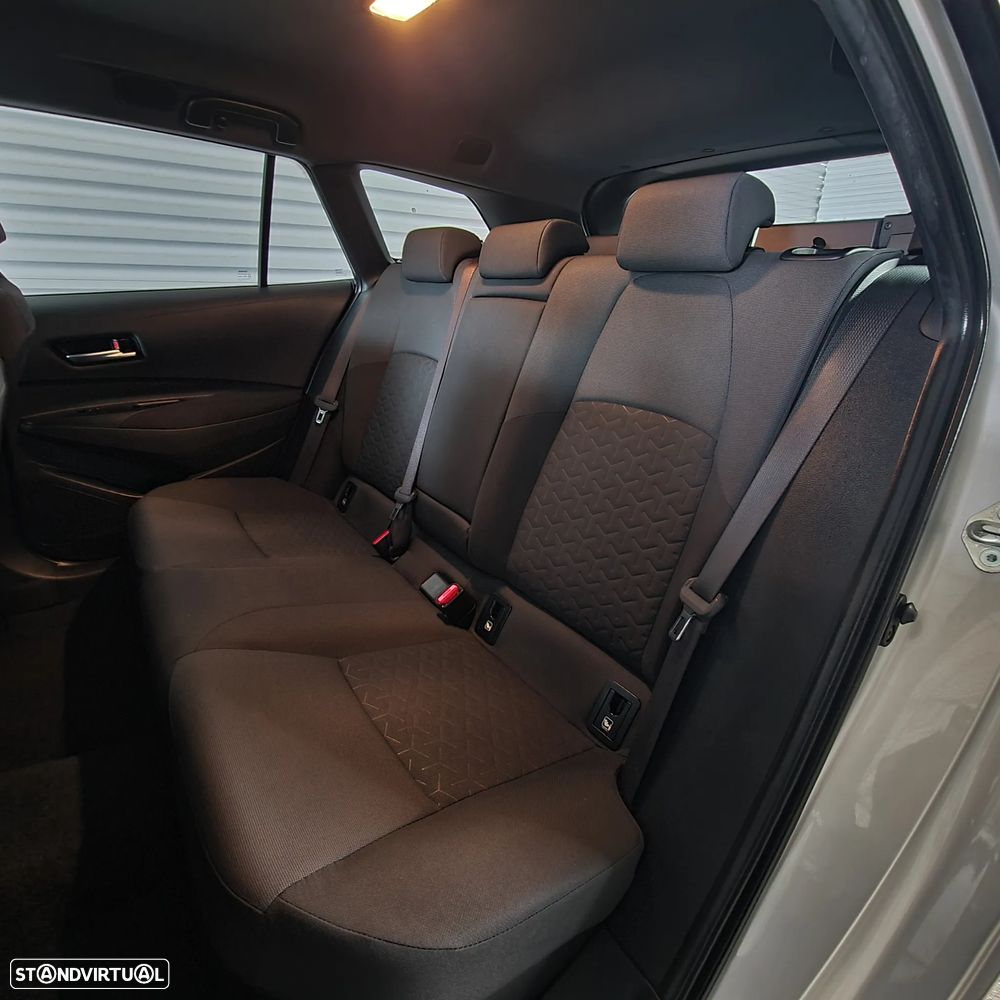 Toyota Corolla Touring Sports 1.8 Hybrid Comfort - 19