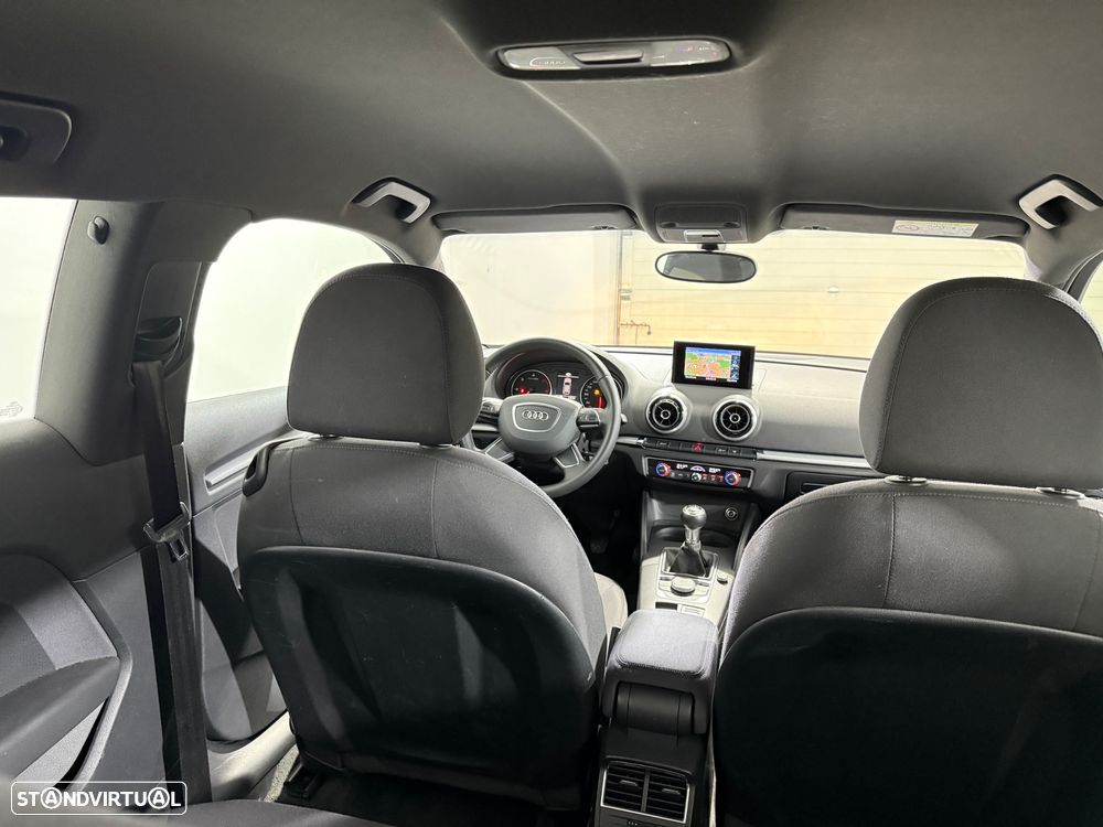Audi A3 1.6 TDI Sport - 29