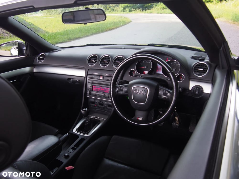 Audi A4 Cabrio 1.8T - 19