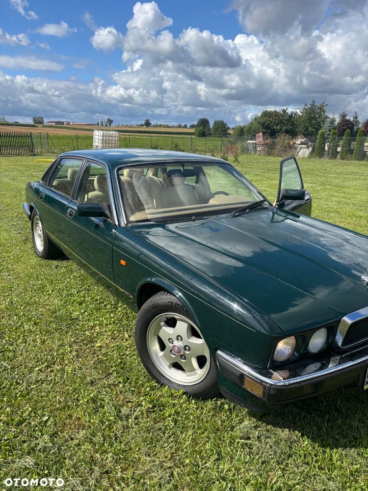 Jaguar XJ Soverign 3.2i - 2