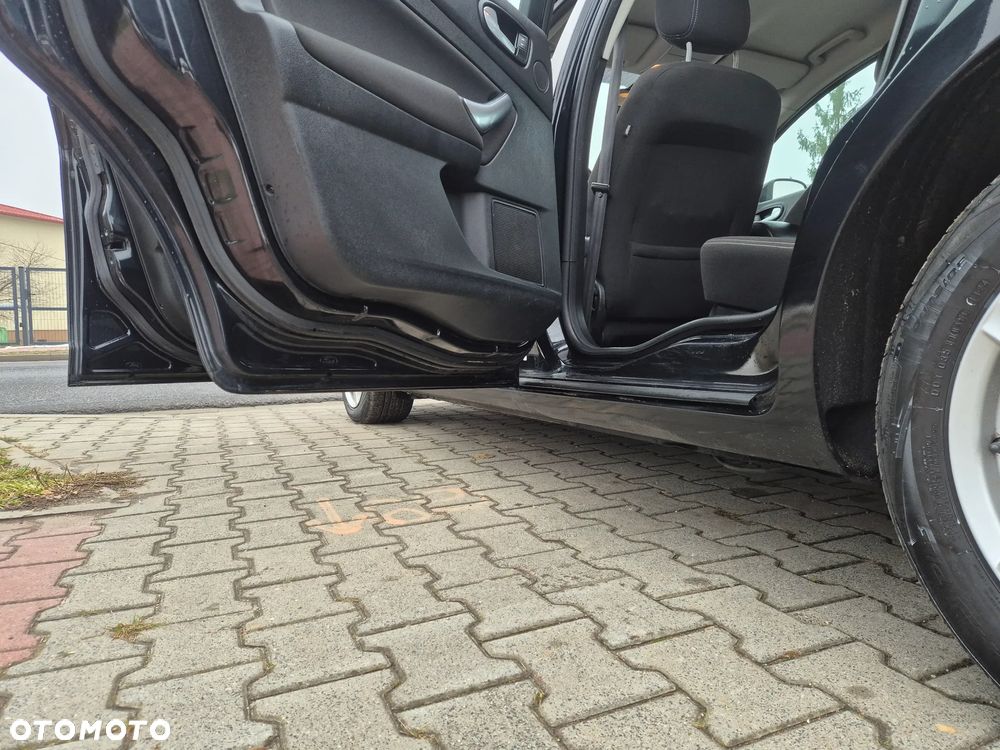 Ford Mondeo 2.0 TDCi Viva Trend - 19