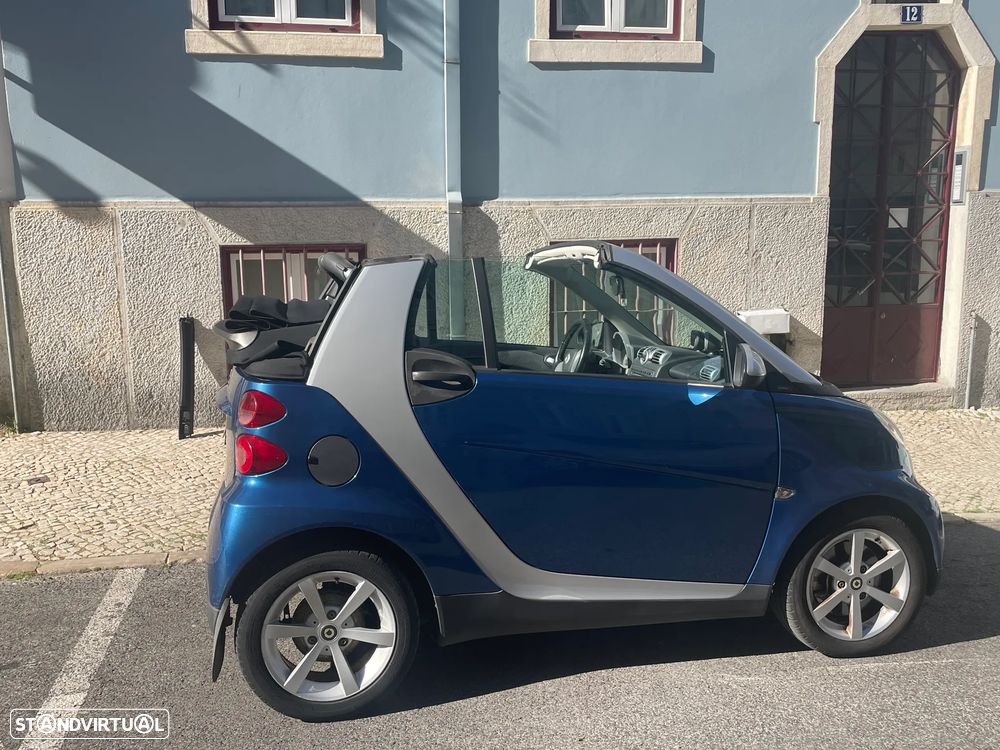Smart Fortwo Cabrio - 1