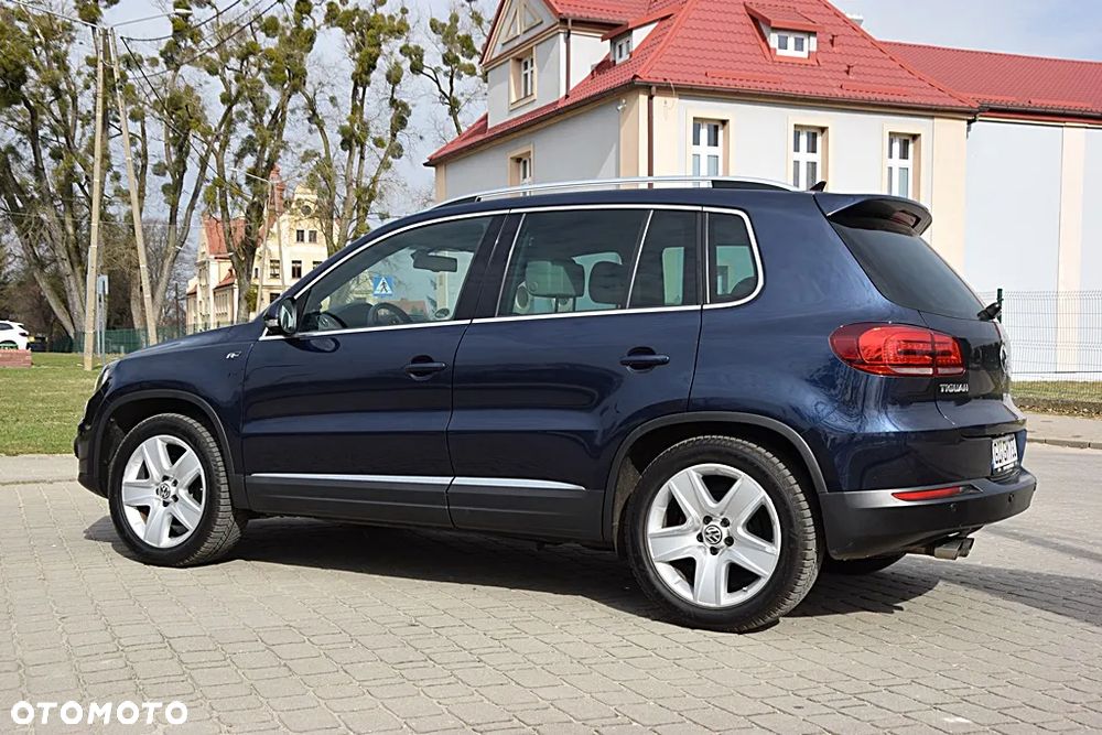 Volkswagen Tiguan 2.0 TDI DPF 4Motion BlueMotion Technology DSG Lounge Sport & Style - 10
