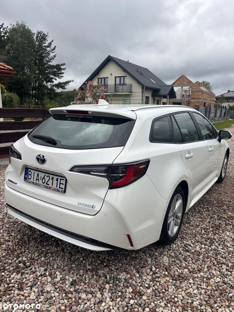 Toyota Corolla - 4