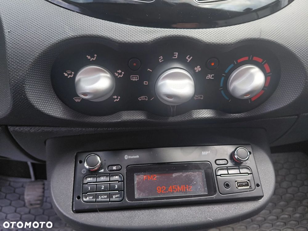 Renault Twingo 1.2 LEV 16V 75 Dynamique - 21