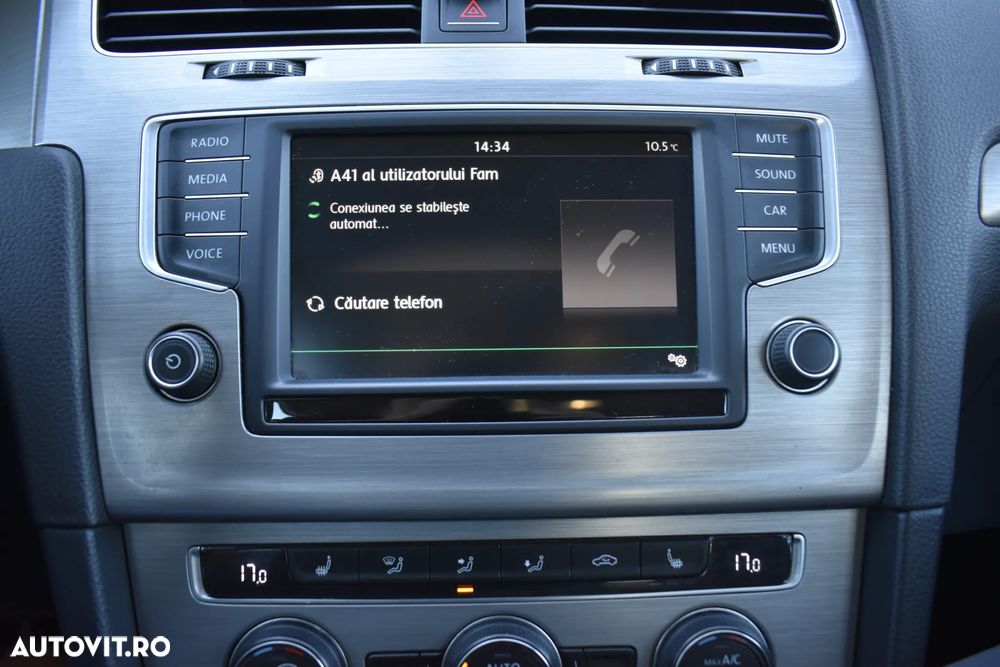 Volkswagen Golf 1.2 TSI BMT Comfortline - 22