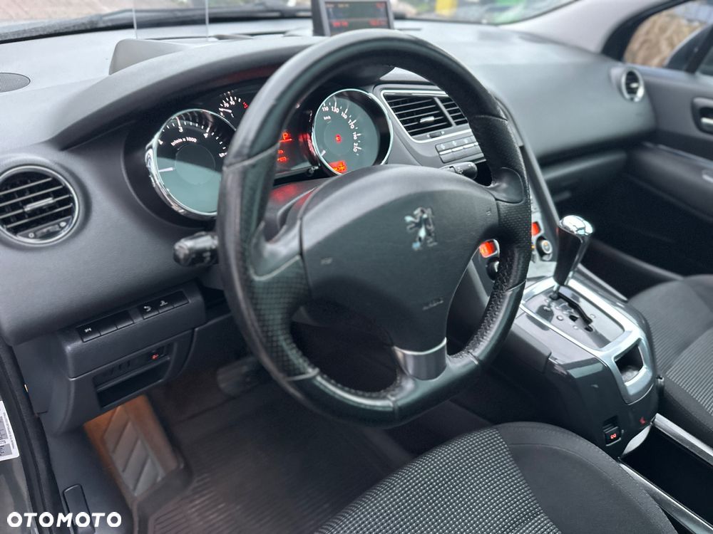 Peugeot 5008 2.0 HDi Active 7os - 8