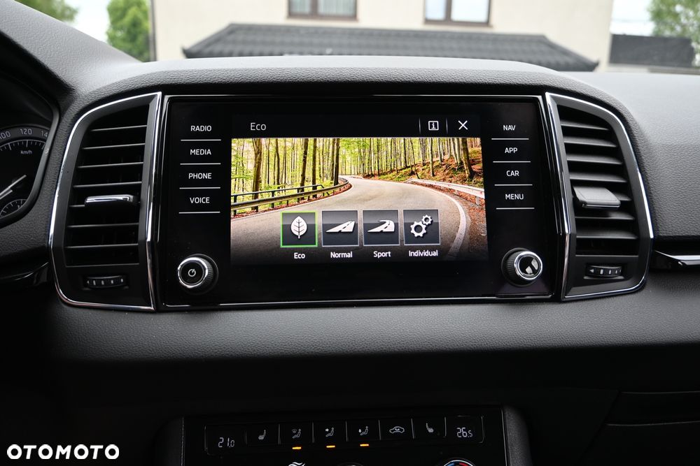 Skoda Karoq 1.6 TDI SCR DSG Ambition - 16