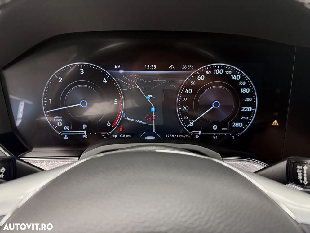 Volkswagen Touareg 3.0 V6 TDI SCR 4Motion Automatik R-Line - 30