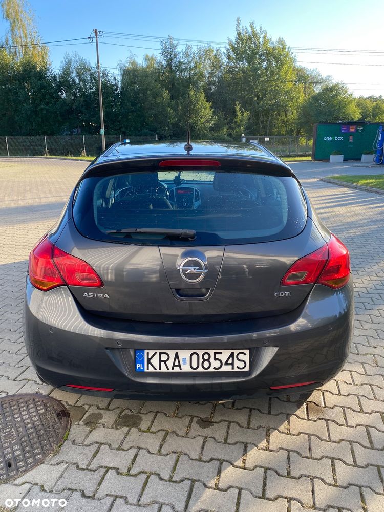 Opel Astra 1.7 CDTI - 7