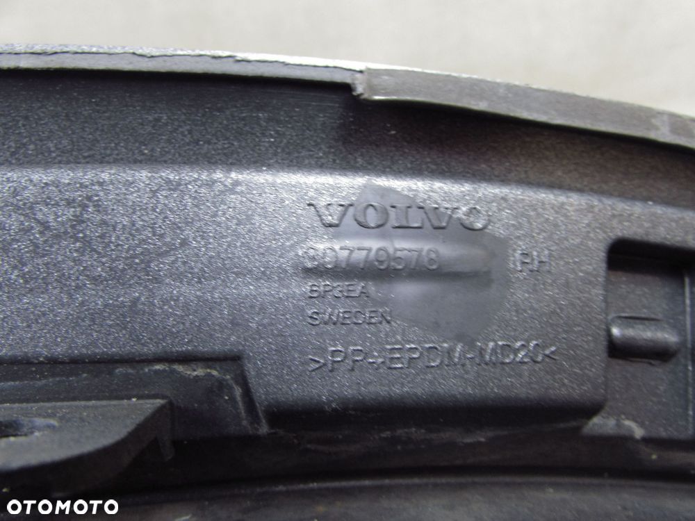 VOLVO XC90 LIFT 07-14 LISTWA BLOTNIKA PRZOD PRAWA 30779578 477 - 10