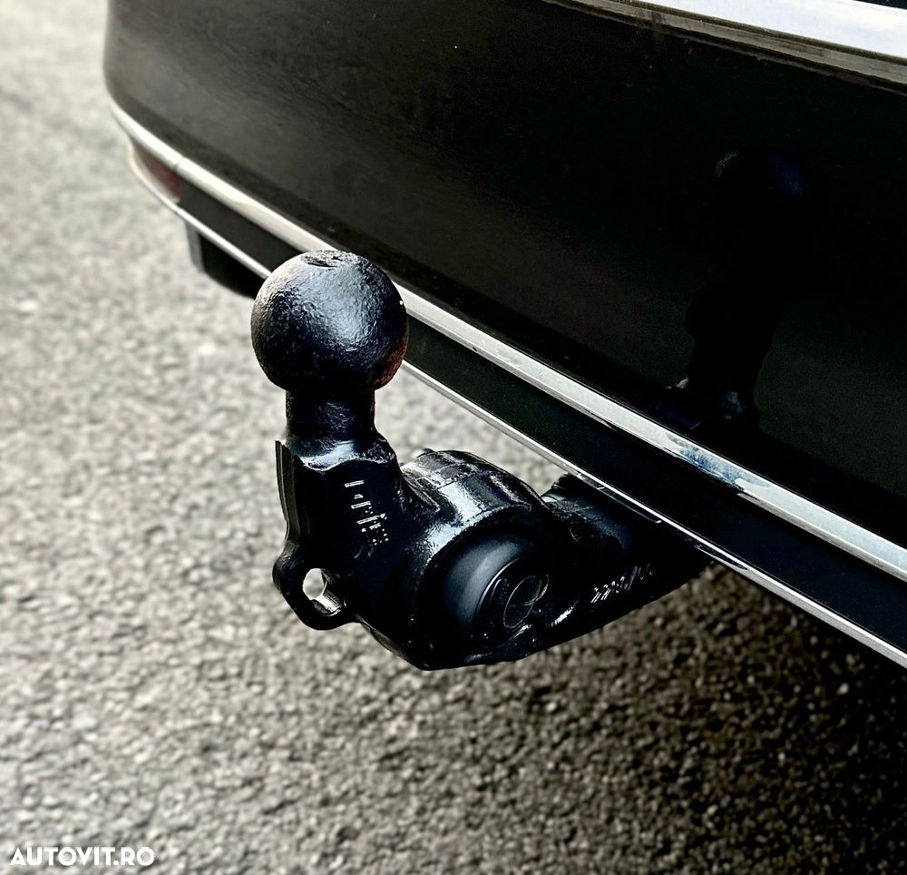 Volkswagen Passat Variant 2.0 TDI DSG Highline - 11