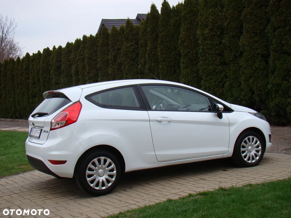 Ford Fiesta 1.25 Trend Edition - 10