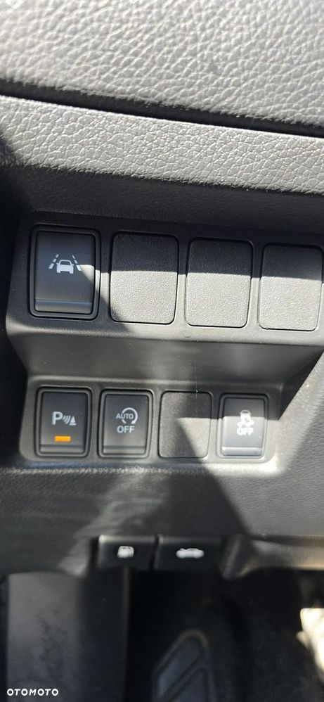 Nissan Qashqai - 10