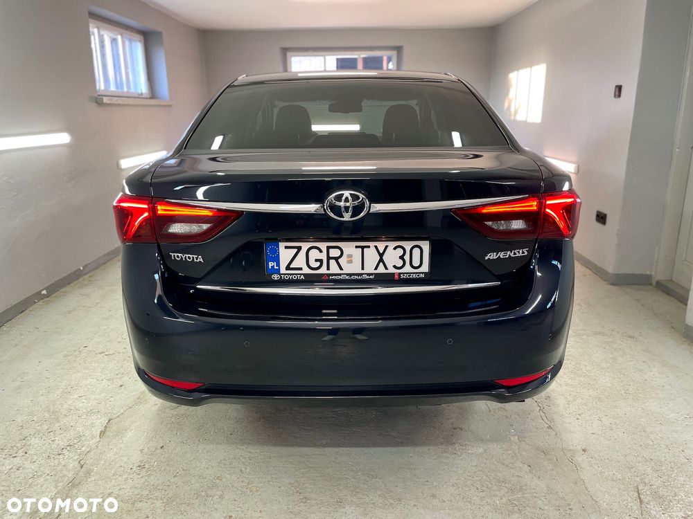 Toyota Avensis 2.0 Prestige MS - 5