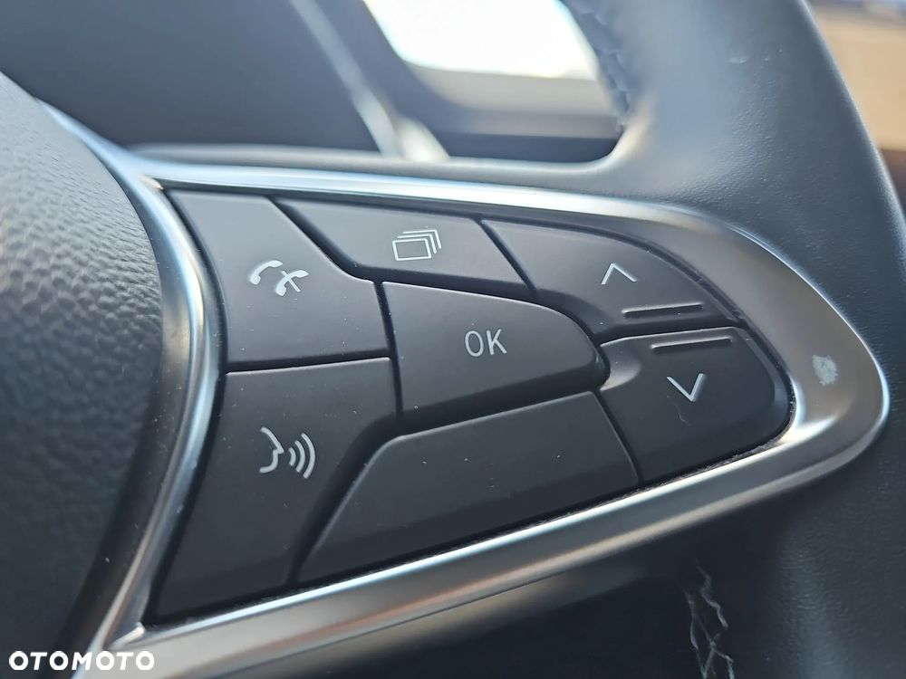 Renault Captur 1.3 TCe mHEV Techno EDC - 16