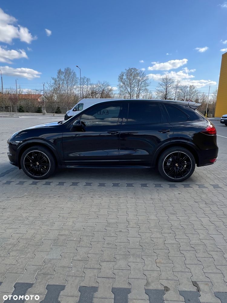 Porsche Cayenne S Diesel - 4