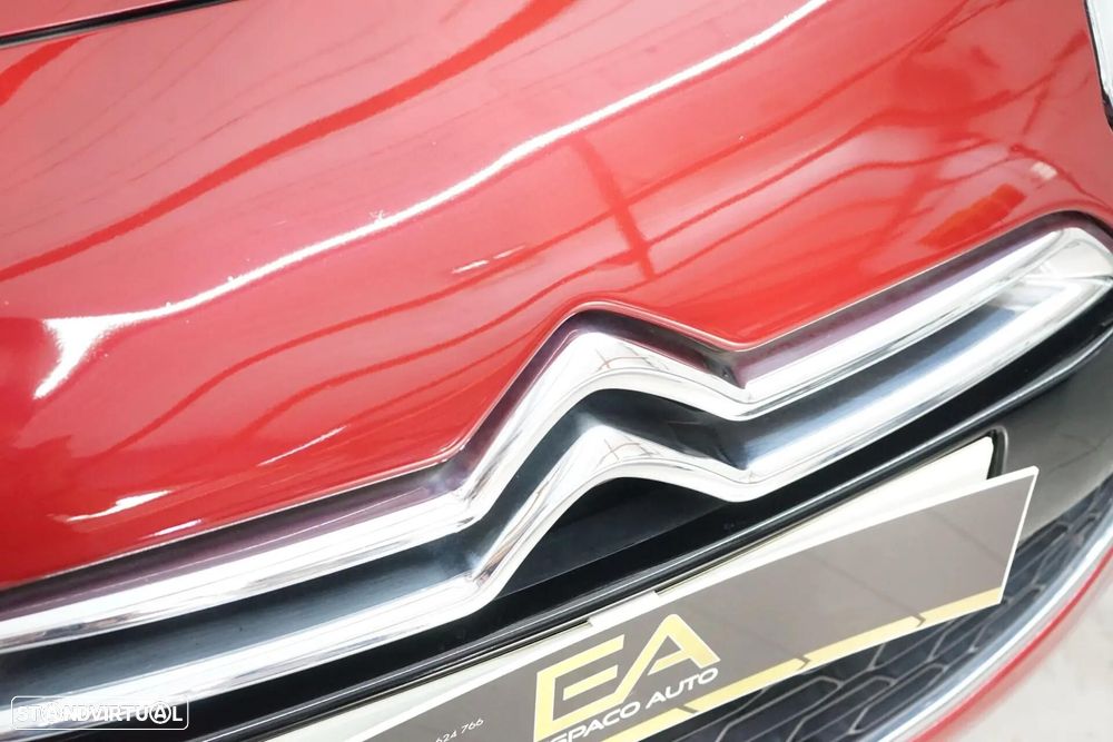 Citroën DS3 1.6 e-HDi So Chic - 8