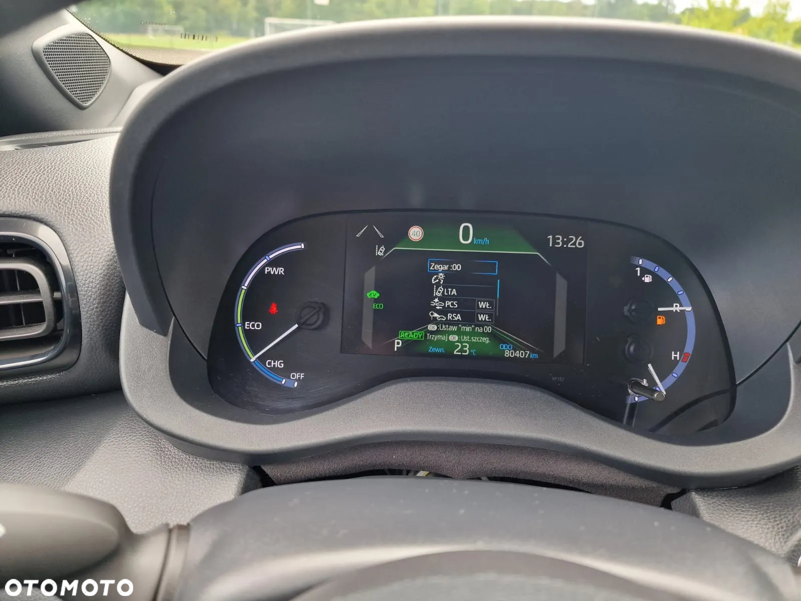 Toyota Yaris Cross - 18