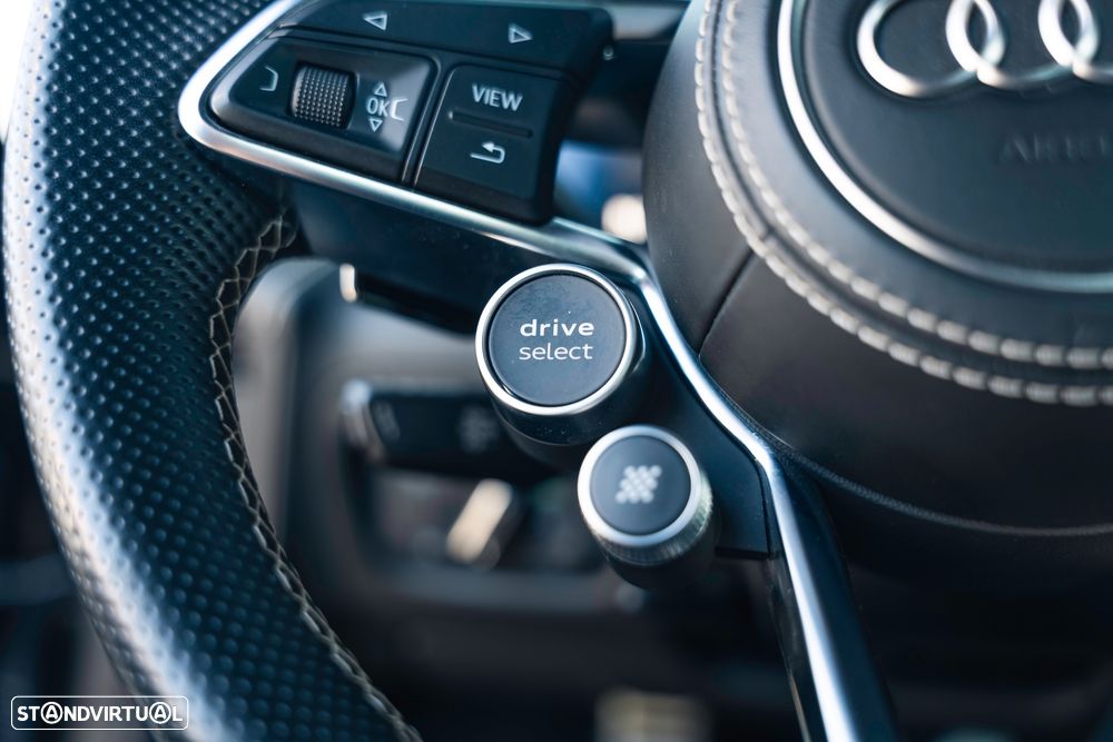 Audi R8 Coupé V10 plus 5.2 FSI quattro S tronic - 14