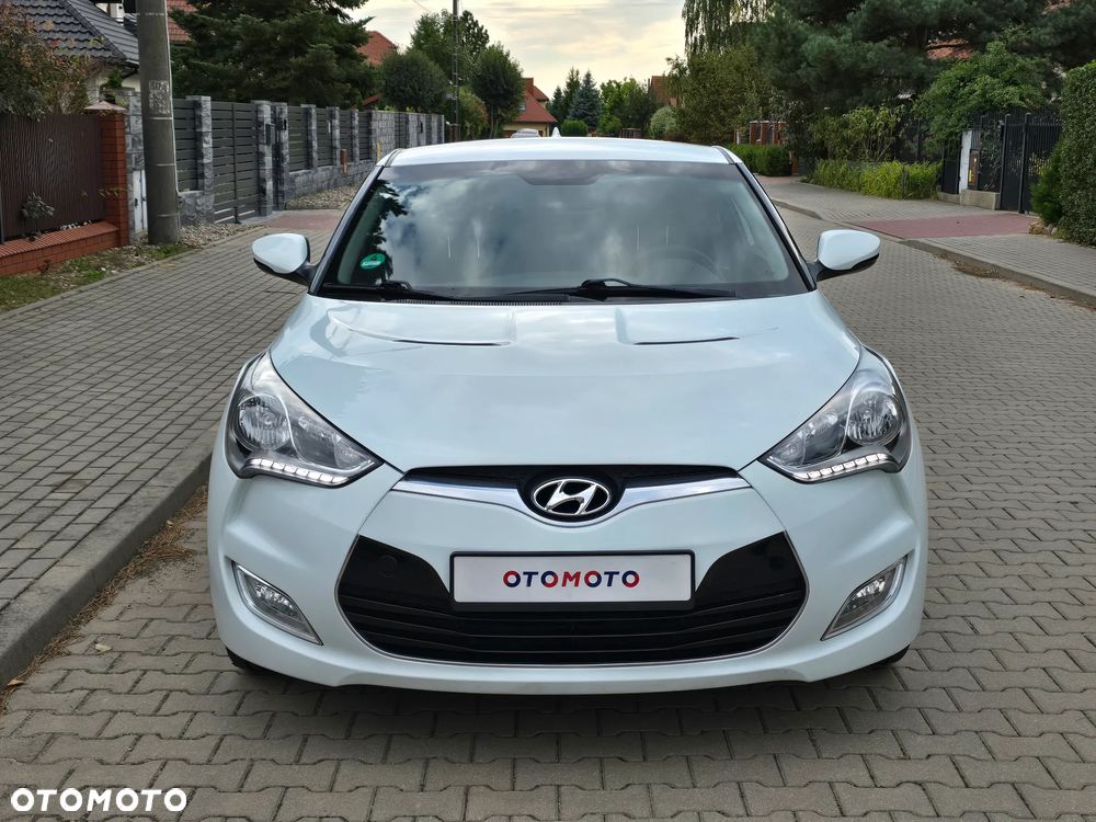Hyundai Veloster - 6