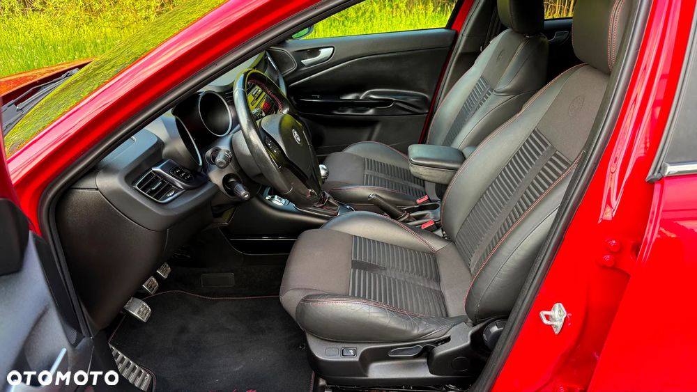 Alfa Romeo Giulietta 1.4 TB 16V Sport - 14