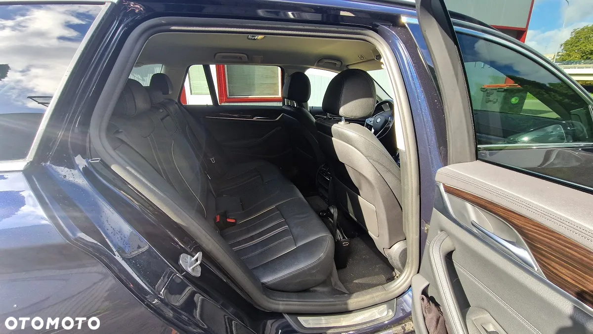 BMW Seria 5 520d xDrive Luxury Line sport - 19