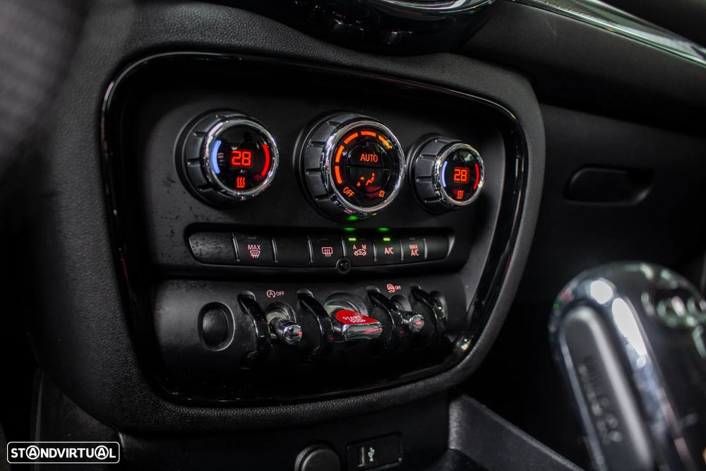 MINI Clubman One D Aut. - 23