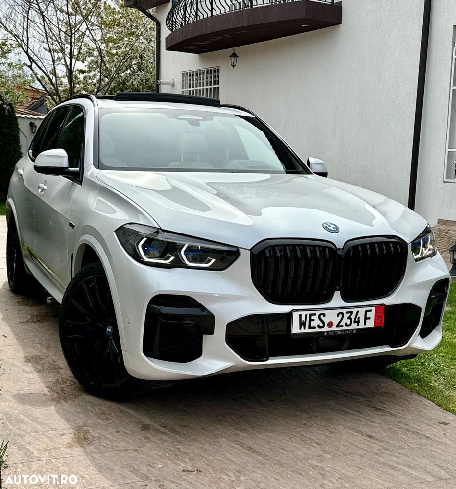 BMW X5 xDrive45e - 12