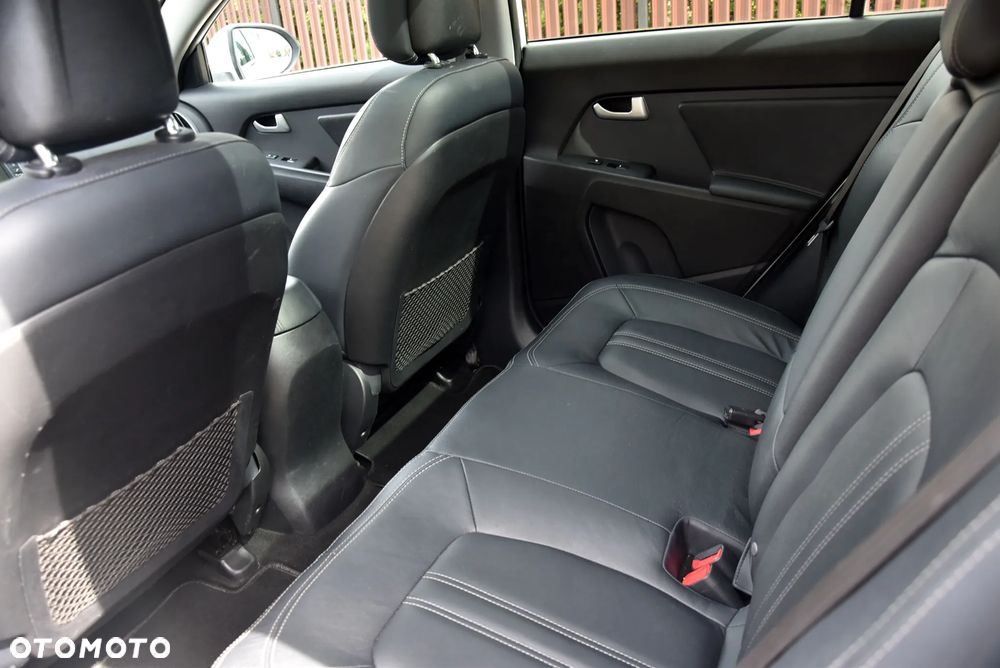 Kia Sportage 1.7 CRDI 2WD Edition 7 - 17