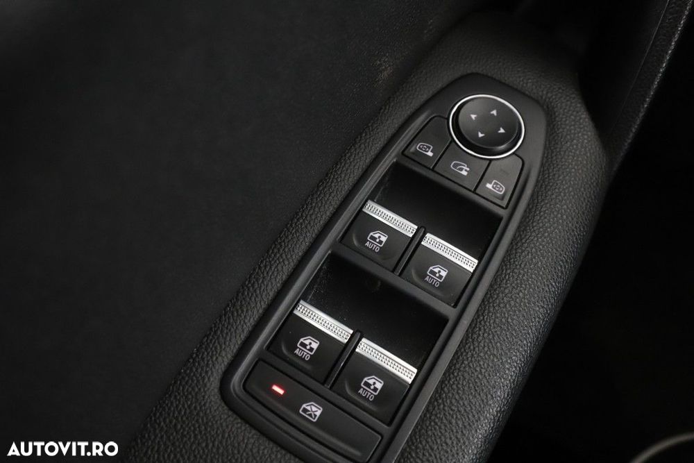 Renault Captur - 12