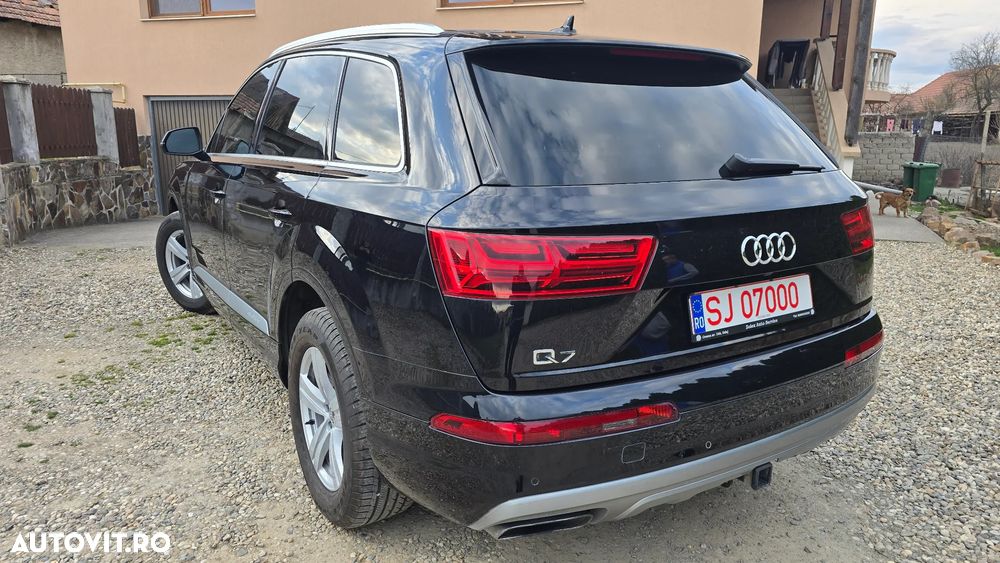 Audi Q7 - 6
