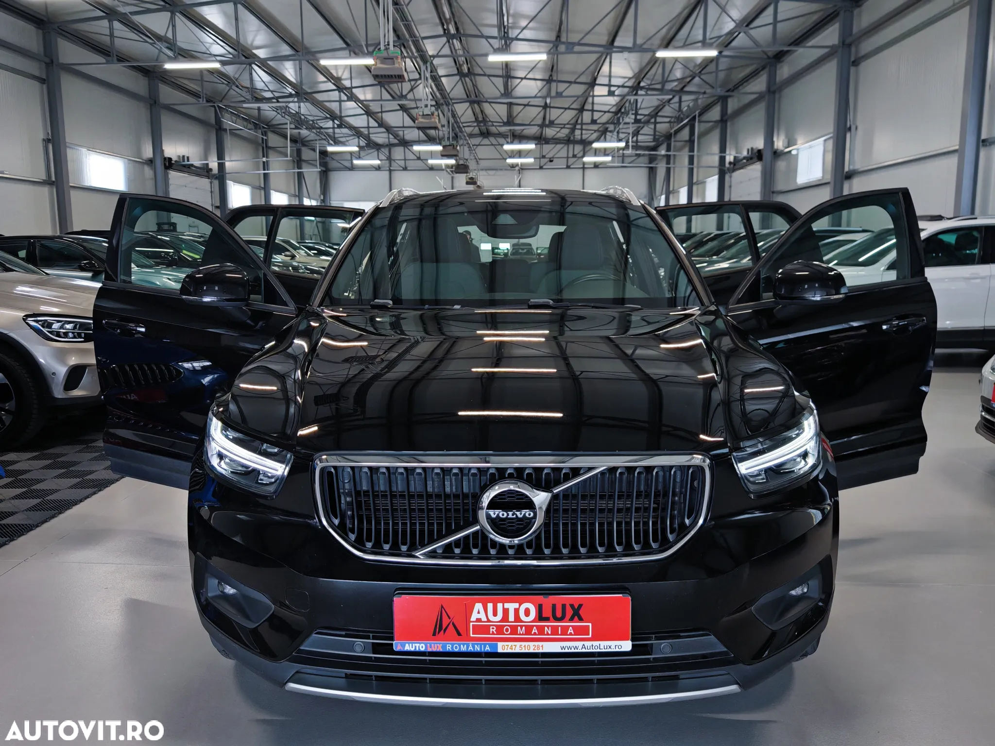 Volvo XC 40 T2 Momentum - 19
