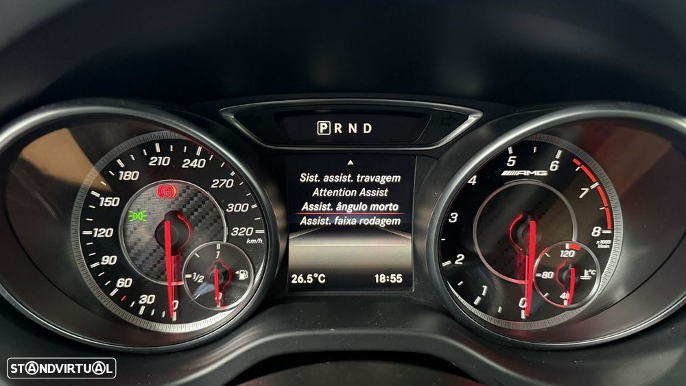 Mercedes-Benz A 45 AMG 4-Matic - 35