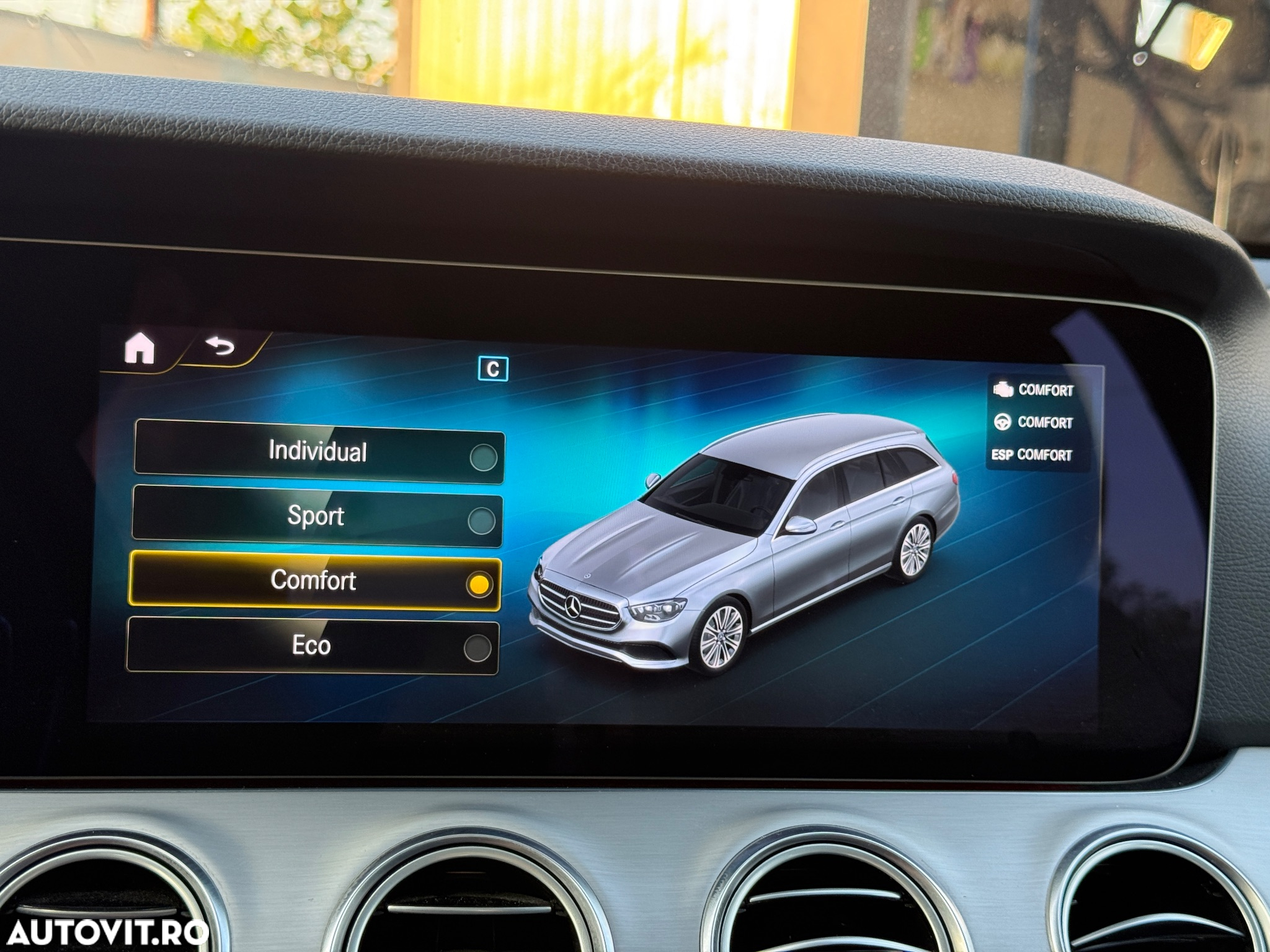 Mercedes-Benz E 220 d T 9G-TRONIC Avantgarde - 16