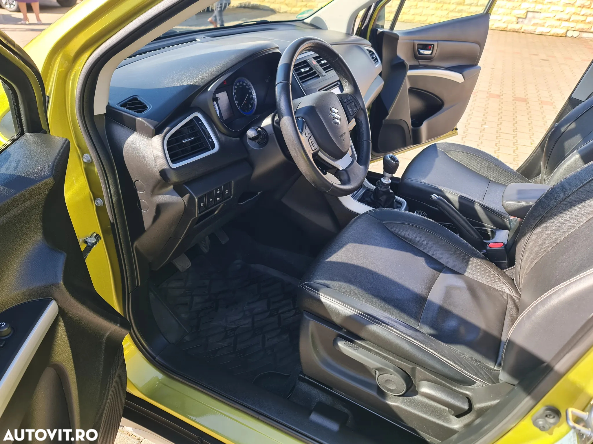 Suzuki SX4 S-Cross 1.6 DDIS 4x4 limited+ - 12