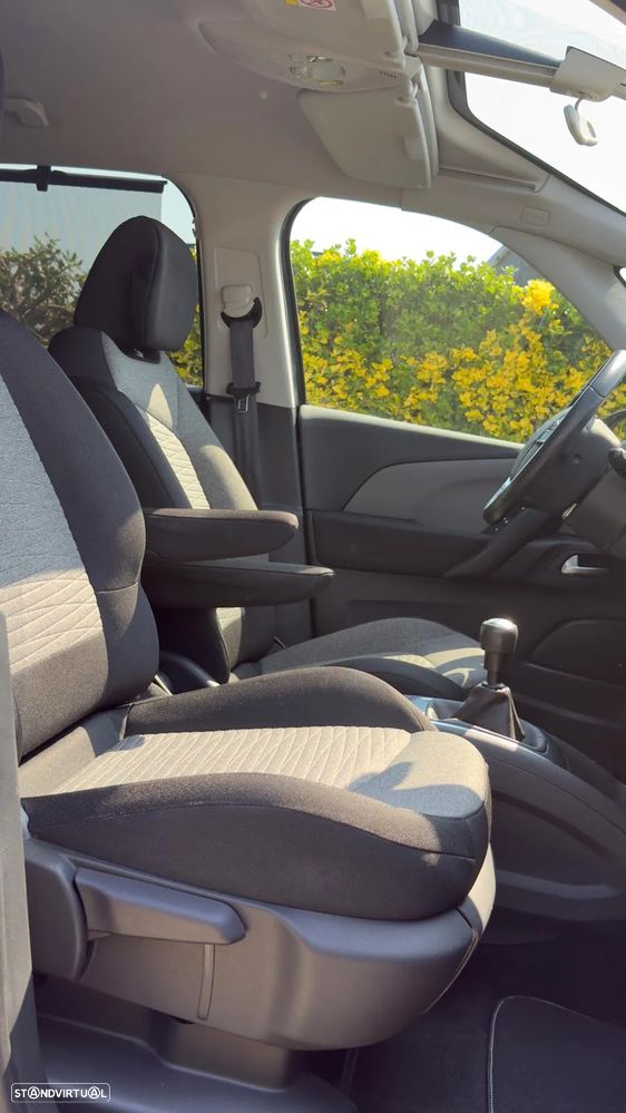 Citroën C4 Picasso PureTech 130 Stop&Start FEEL - 6